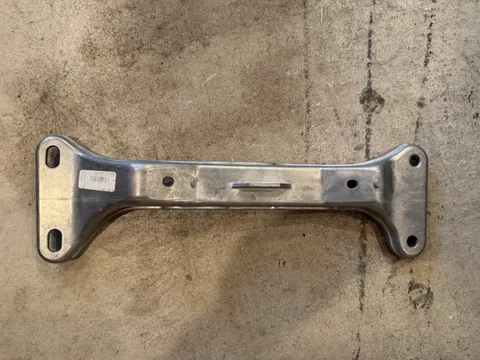 Transmission brace off E36 M3